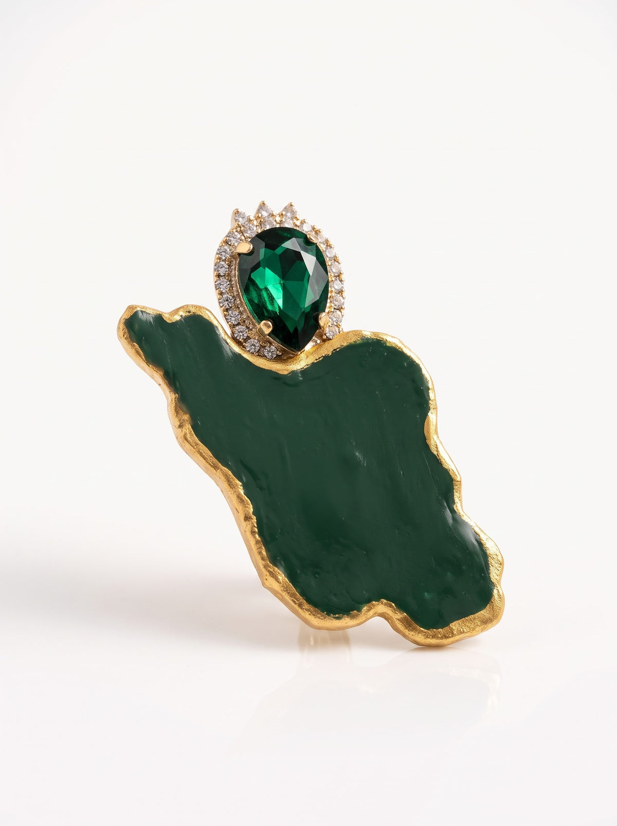 Ala Brooch
