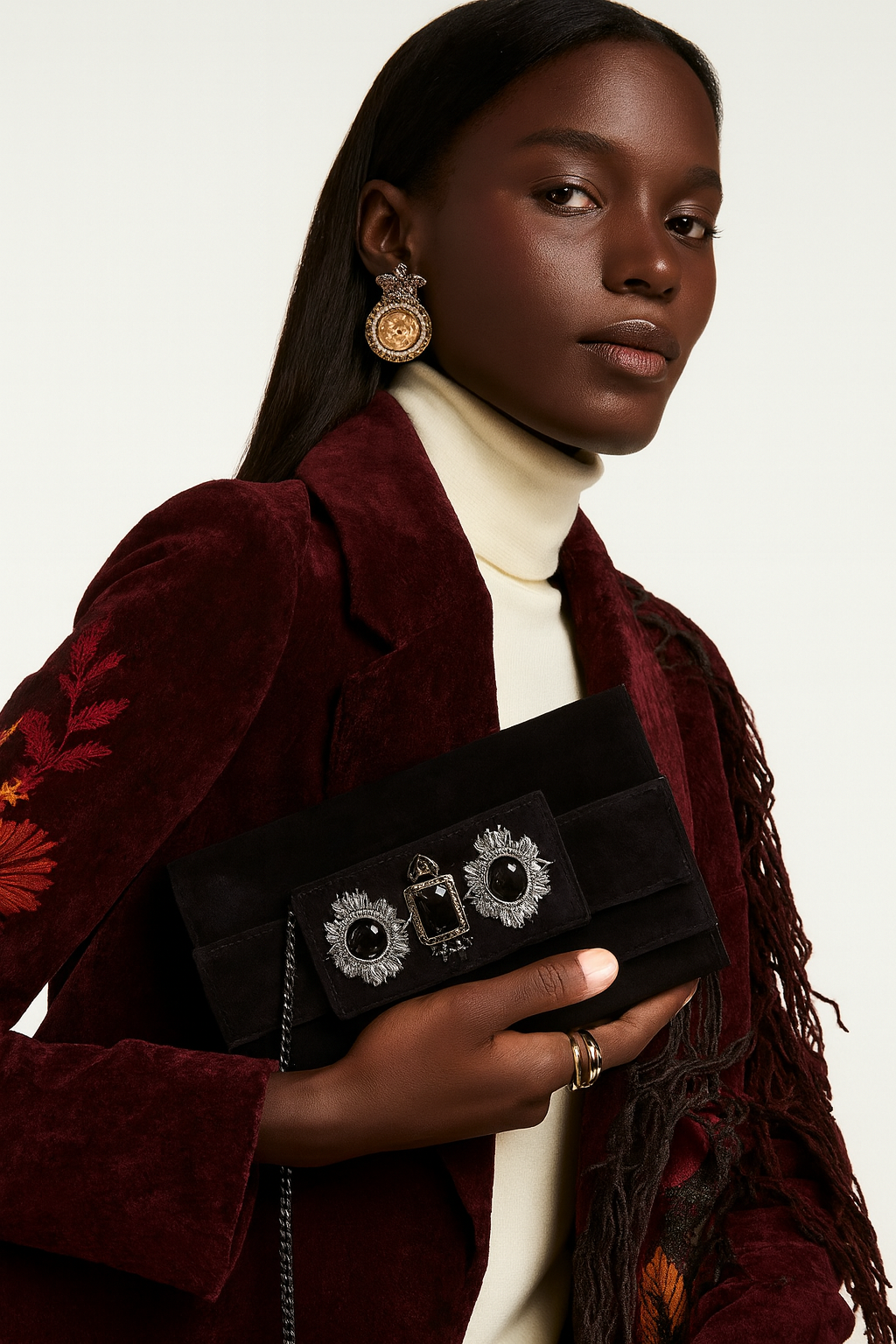Noor Clutch