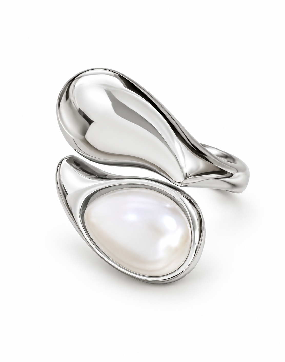 The Élan Pearl Ring