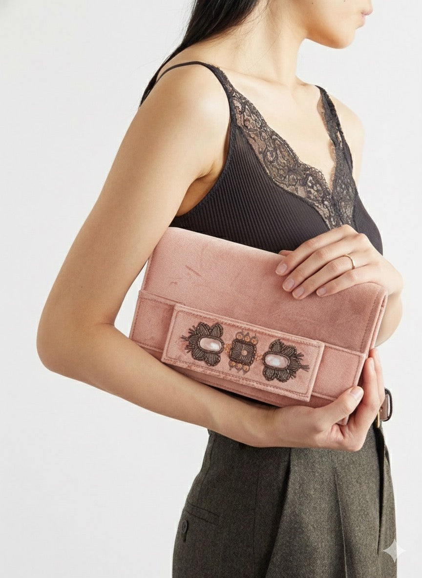 Noor Oboud Clutch